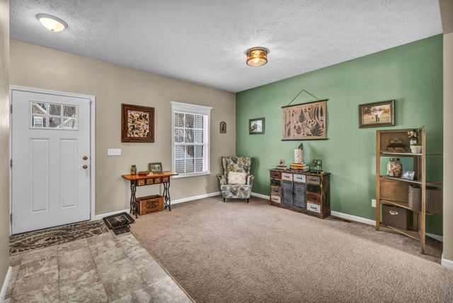 181 Delaware Drive, Delaware, OH 43015