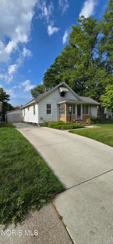 1922 Southmoor Drive, Toledo, OH 43609
