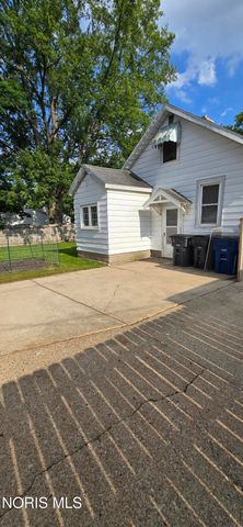 1922 Southmoor Drive, Toledo, OH 43609
