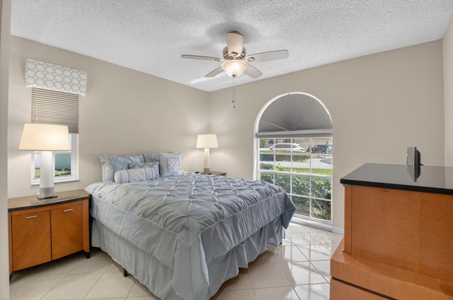 14431 Solitaire Drive, Delray Beach, FL 33446