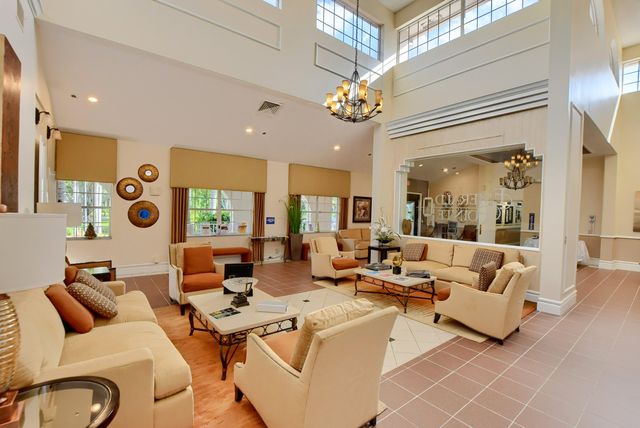 14431 Solitaire Drive, Delray Beach, FL 33446