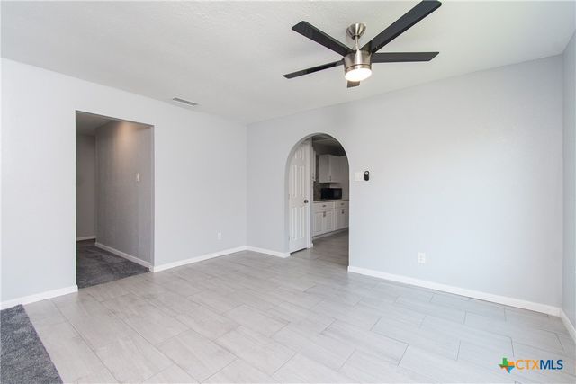1517 Iris Avenue, Killeen, TX 76543