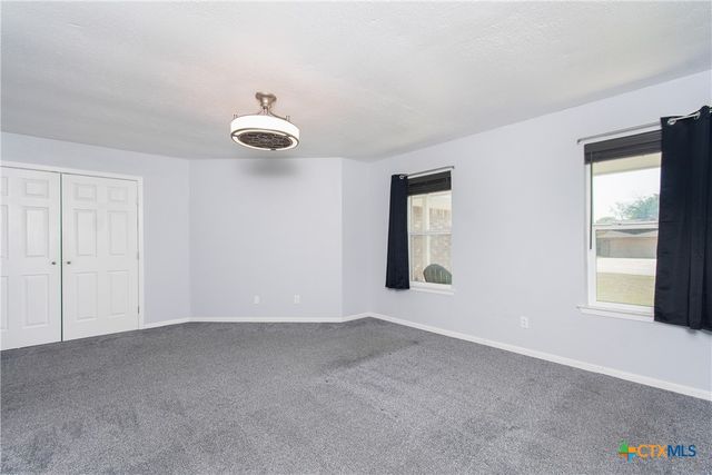 1517 Iris Avenue, Killeen, TX 76543
