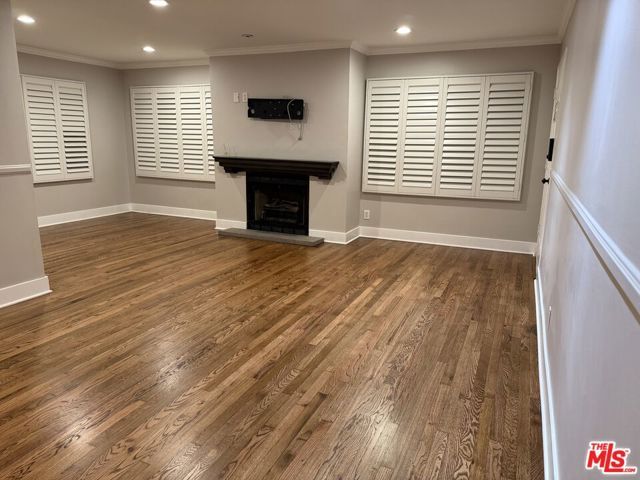 18148 Hartland Street, Reseda (los Angeles), CA 91335