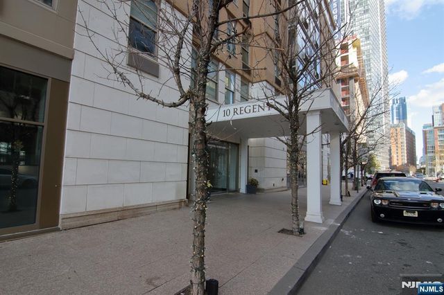 10 Regent Street 602, Jersey City, NJ 07302