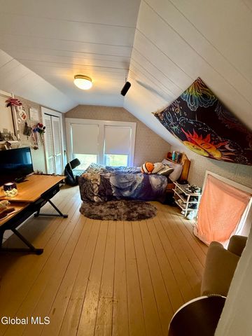 8 Pine Street, Granville, NY 12832