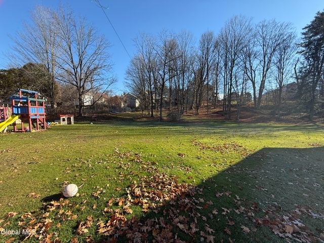 8 Pine Street, Granville, NY 12832