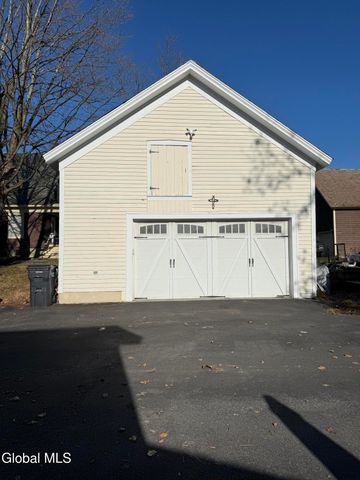 8 Pine Street, Granville, NY 12832