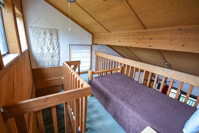 40720 Oakwoods Ln, Shaver Lake, CA 93664