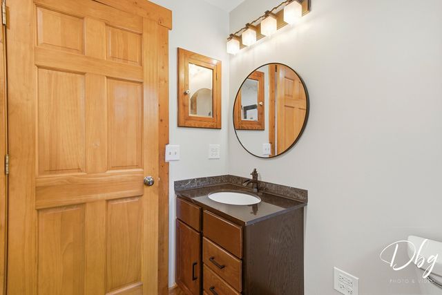 26227 W Forest Court, Antioch, IL 60002