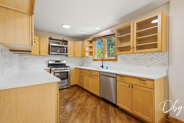 26227 W Forest Court, Antioch, IL 60002