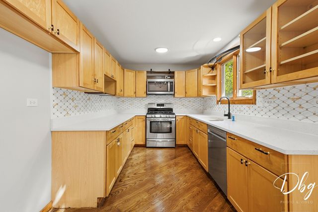 26227 W Forest Court, Antioch, IL 60002