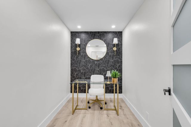 15438 Los Angeles Drive, Loxahatchee Groves, FL 33470