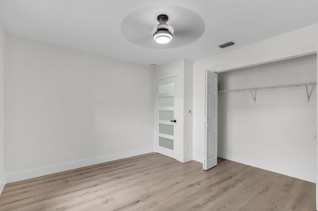 15438 Los Angeles Drive, Loxahatchee Groves, FL 33470