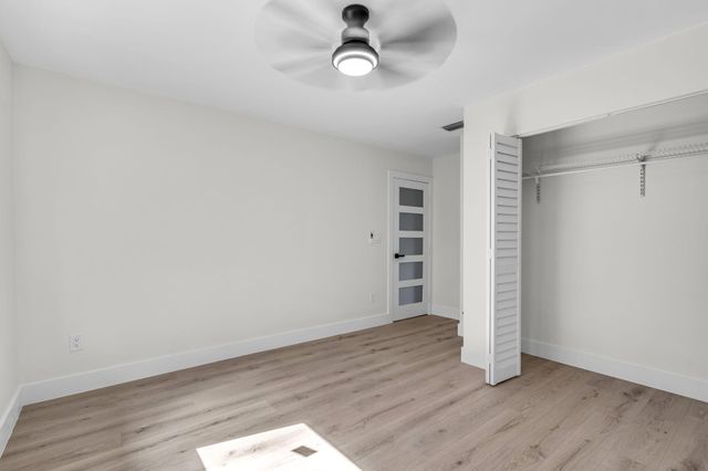 15438 Los Angeles Drive, Loxahatchee Groves, FL 33470