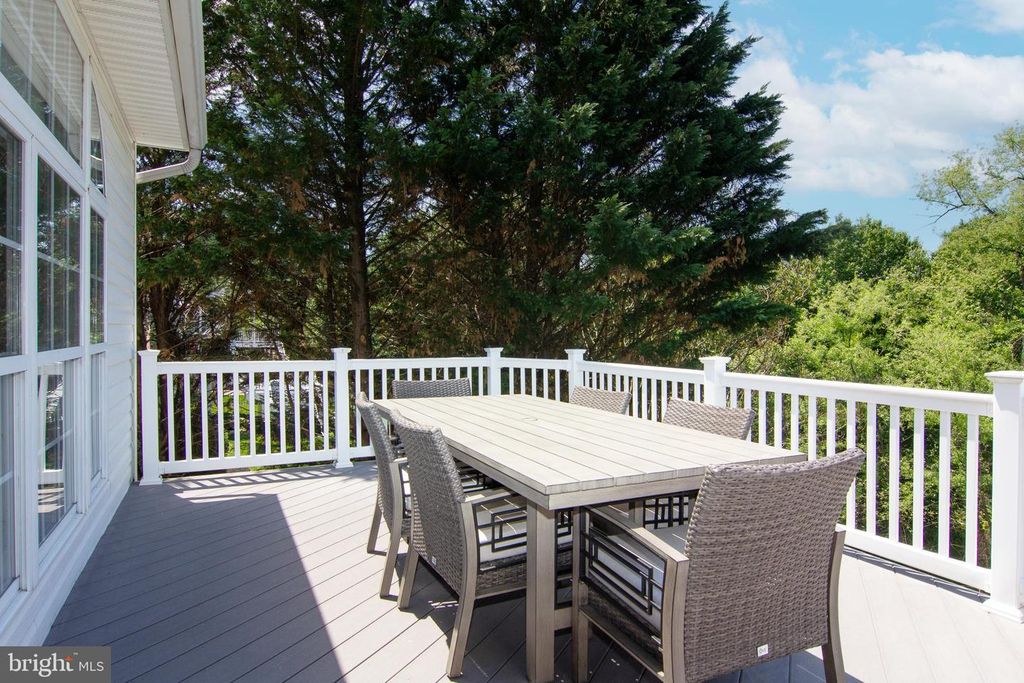 Image 46 of property listing at 6261 WHITE BIRCH RD, Eldersburg, MD 21784
