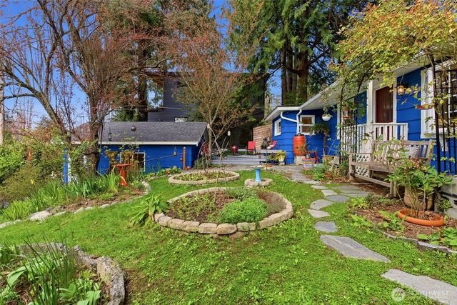 9730 46th Avenue NE, Seattle, WA 98115