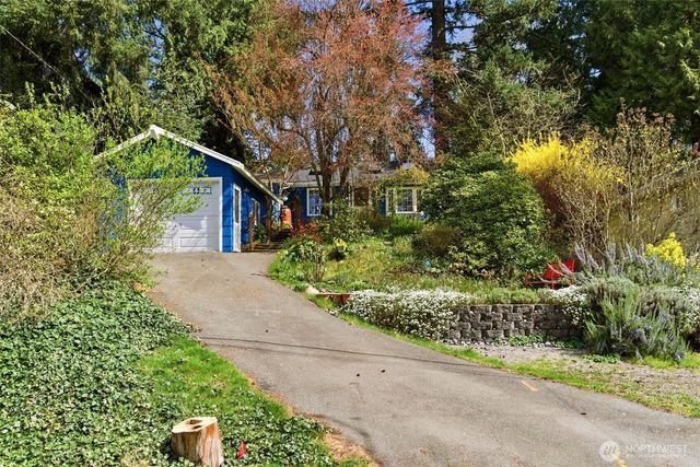 9730 46th Avenue NE, Seattle, WA 98115