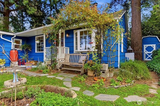 9730 46th Avenue NE, Seattle, WA 98115