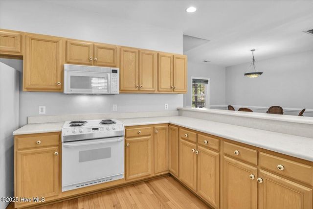 1017 Sabal Drive, Wilmington, NC 28409