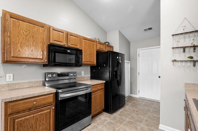 325 Vesta Dr., Myrtle Beach, SC 29579