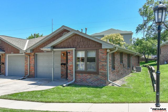 5440 Pioneers Boulevard, Lincoln, NE 68506