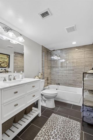 327 Southwind Drive 203, North Palm Beach, FL 33408