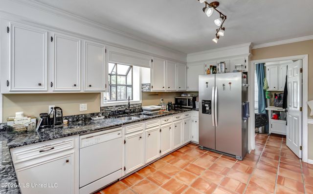 602 Bay Park Drive, Brandon, MS 39047