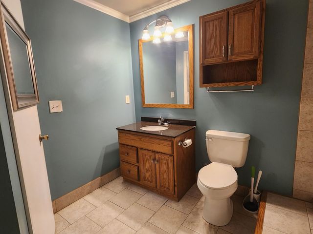 306 N Washington St, Belle Plaine, KS 67013