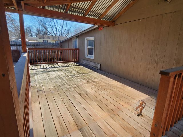 306 N Washington St, Belle Plaine, KS 67013