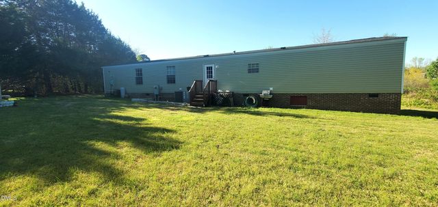 52 Go Cart Road, Four Oaks, NC 27524