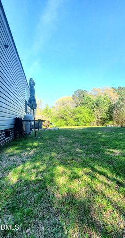 52 Go Cart Road, Four Oaks, NC 27524