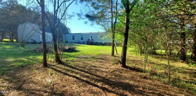 52 Go Cart Road, Four Oaks, NC 27524