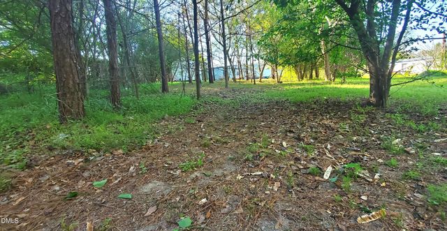 52 Go Cart Road, Four Oaks, NC 27524