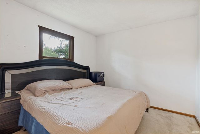 6610 Owl Tree Place, Fort Wayne, IN 46825