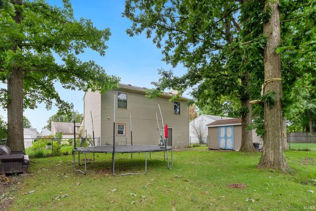 6610 Owl Tree Place, Fort Wayne, IN 46825