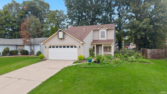 6610 Owl Tree Place, Fort Wayne, IN 46825