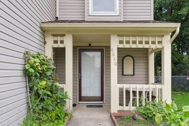 6610 Owl Tree Place, Fort Wayne, IN 46825