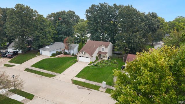 6610 Owl Tree Place, Fort Wayne, IN 46825