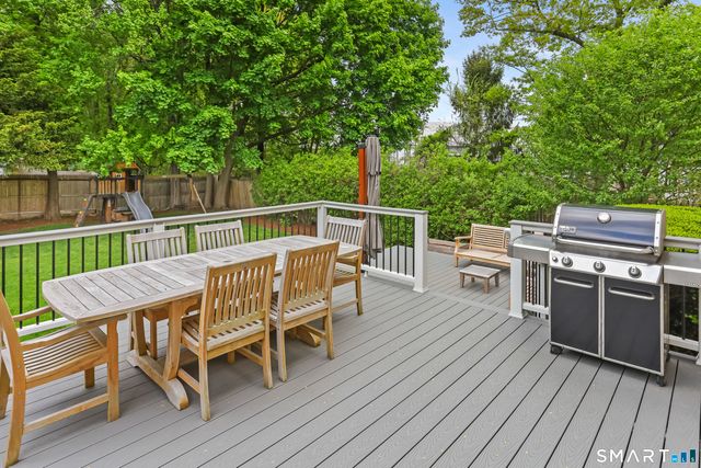10 Leann Drive, Norwalk, CT 06851
