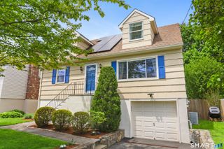 10 Leann Drive, Norwalk, CT 06851