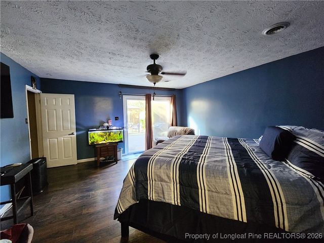 6804 Timbercroft Lane, Fayetteville, NC 28314