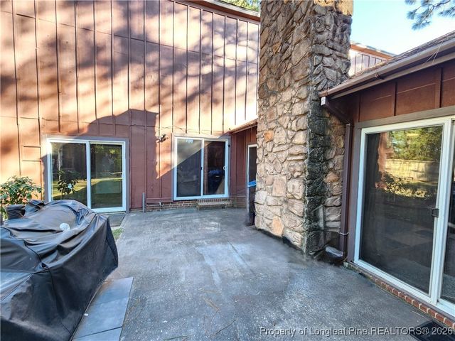 6804 Timbercroft Lane, Fayetteville, NC 28314