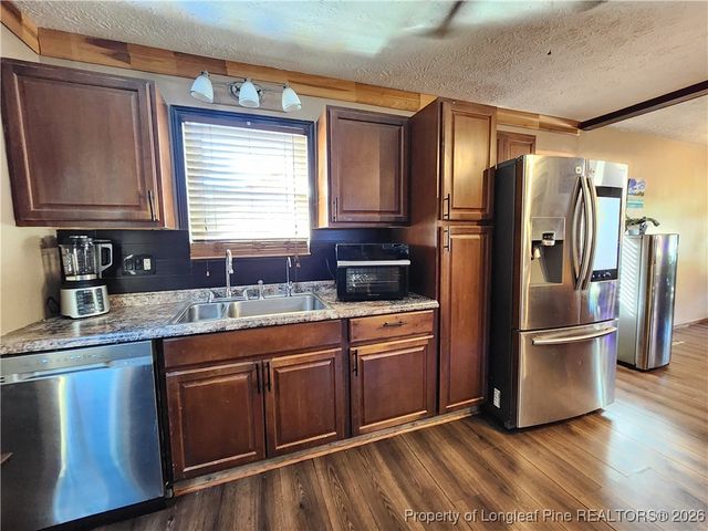 6804 Timbercroft Lane, Fayetteville, NC 28314