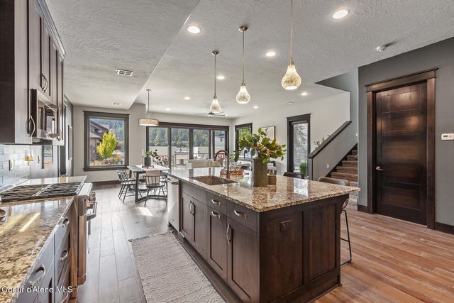 1595 W Bellerive LN, Coeur D'alene, ID 83814