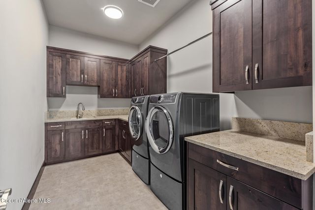 1595 W Bellerive LN, Coeur D'alene, ID 83814