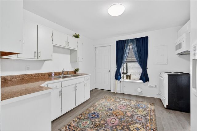 1226 Cedar St, Clarksville, TN 37040