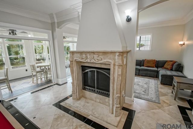 23022 Chene Blanc Ln, Maurepas, LA 70449