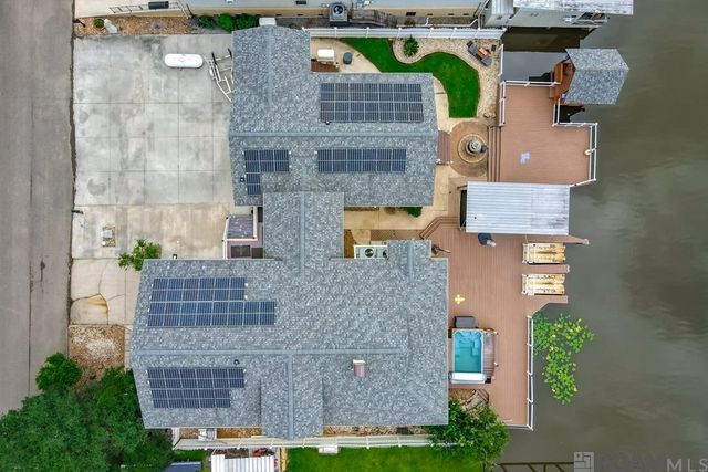 23022 Chene Blanc Ln, Maurepas, LA 70449