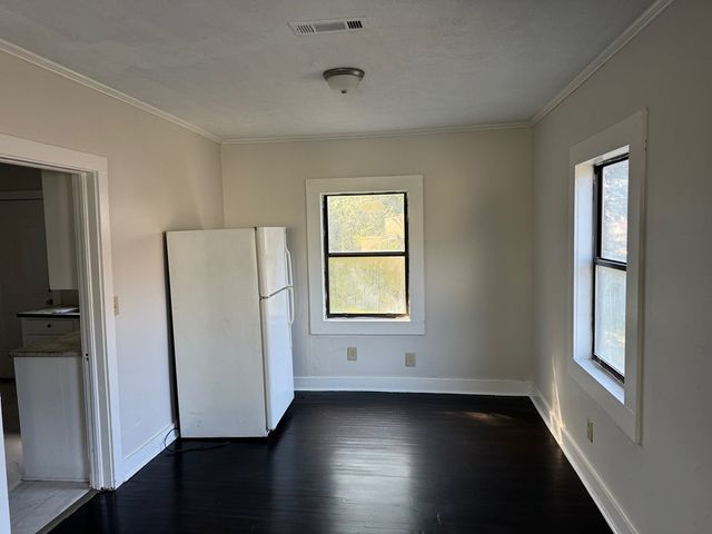 1004 E Lafayette St, Dothan, AL 36301